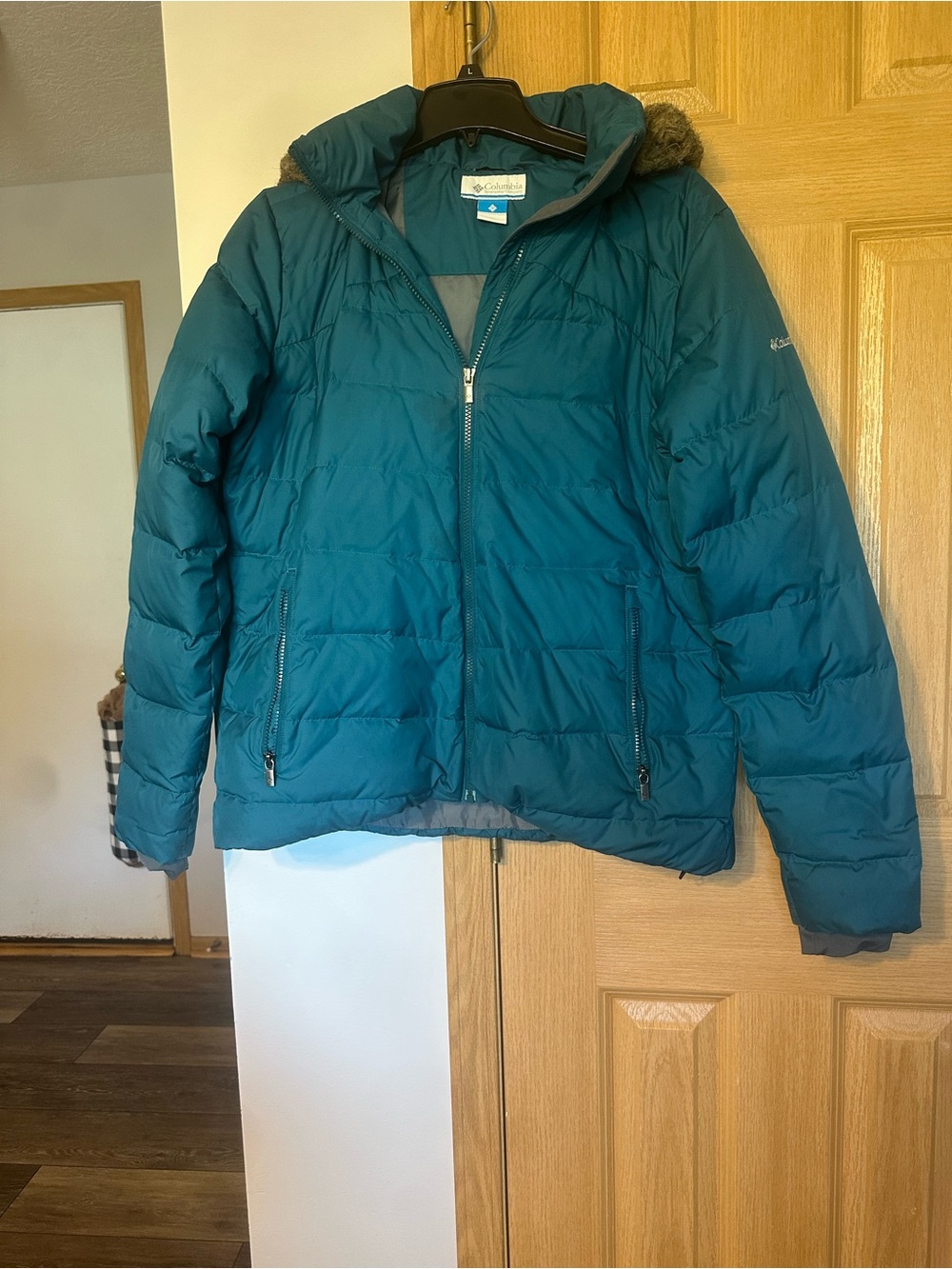 Columbia Teal Quilted Puffer Jacket with Faux-Fur Hood